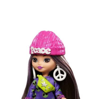Imagem de Boneca Barbie Extra Mini Minis Moletom Alienígena HLN46