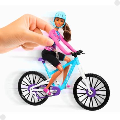 Imagem de Boneca Barbie lições Montar a cavalo Estate Bicicleta de Montanha - Mattel