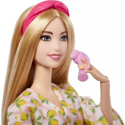 Imagem de Boneca Barbie Loira Dia de Spa com Pet GKH73 HKT90 - Mattel
