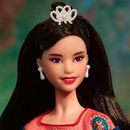 Imagem de Boneca Barbie Signature Ano Novo Lunar Dinastia Tang 2023 - Vestes Classicas Hanfu - Mattel - HJX35