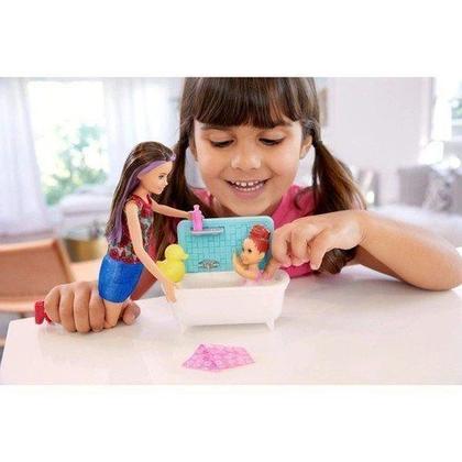 Imagem de Boneca barbie skipper babysitters fhy97