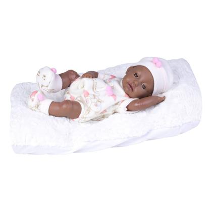 Imagem de Boneca Bebê Reborn Boutique Dolls Negra Com Acessórios Vinil