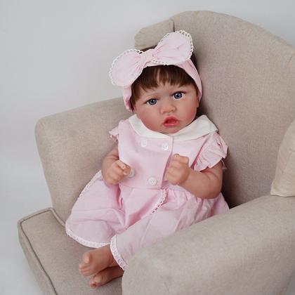 Imagem de Boneca Bebê Reborn Corpo de Tecido Realista 56cm Original Kit Acessórios Conjunto Roupa Mamadeira Chupeta