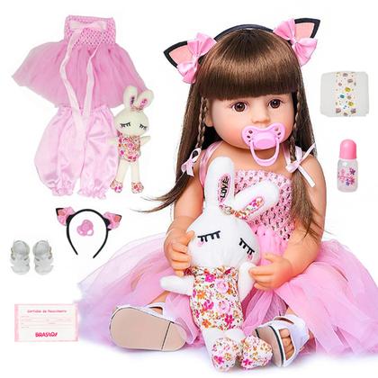 Imagem de Boneca Bebê Reborn Gatinha Realista 48cm Silicone Conjunto de Roupa Chupeta Mamadeira e Pelúcia