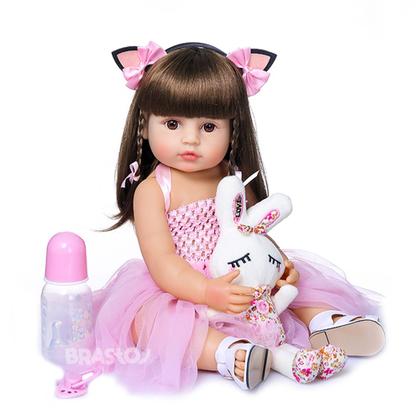 Imagem de Boneca Bebê Reborn Gatinha Realista Brastoy 100% Silicone Conjunto de Roupa Chupeta Mamadeira e Pelúcia