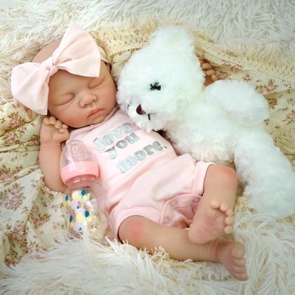Imagem de Boneca Bebê Reborn Realista Brastoy 100% Silicone Pode Dar Banho Conjunto de Roupa Chupeta Mamadeira e Pelúcia