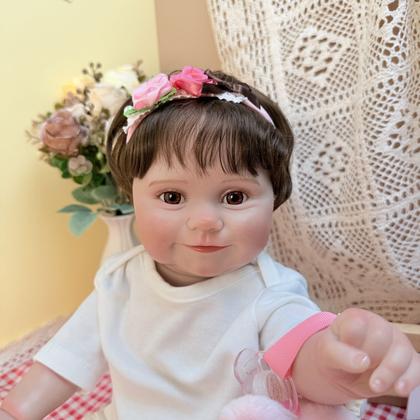 Imagem de Boneca Bebê Reborn Realista Brastoy Silicone Conjunto de Roupa Chupeta Mamadeira e Pelúcia