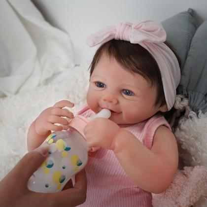 Imagem de Boneca Bebê Reborn Realista Silicone Conjunto de Roupa Chupeta Mamadeira e Pelúcia
