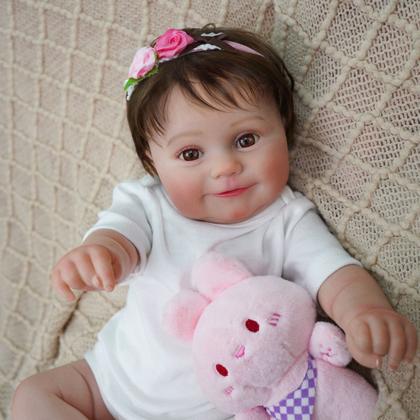 Imagem de Boneca Bebê Reborn Realista Silicone Conjunto de Roupa Chupeta Mamadeira e Pelúcia Pode Dar Banho Roupa