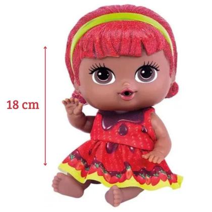 Imagem de Boneca Coleção Frutinhas Cheirinho De Morango com Chocolate