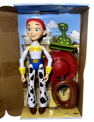 Imagem de Boneca Colecionável Articulada Cowgirl Vaqueira Menina Jessie  Personagem Boiadeira Da Coleção Filme Desenho Infantil Toy Story Disney  Mattel