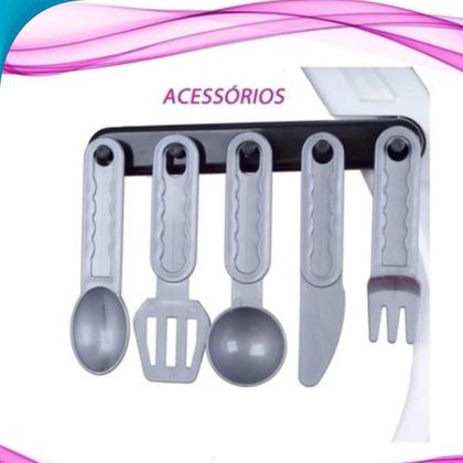 Imagem de Boneca Cozinha Infantil Completa Com Geladeira Fogão E Pia Que Sai Água Ideal Para Presente Dia Das Crianças