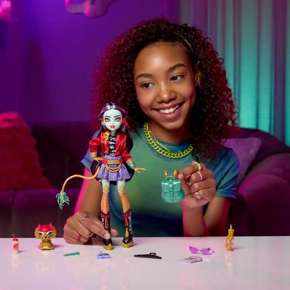 Imagem de Boneca Monster High Jinafire Long - Com Cachorro de Estimação e 7 Acessórios