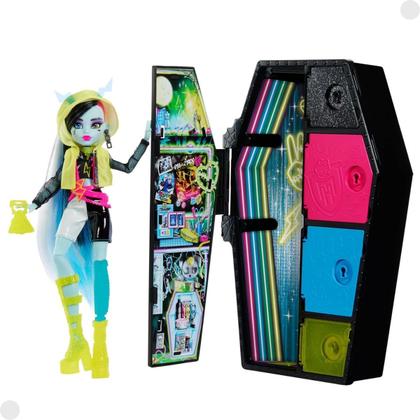 Boneca Monster High Skulltimates Secrets Frankie Neon HNF79