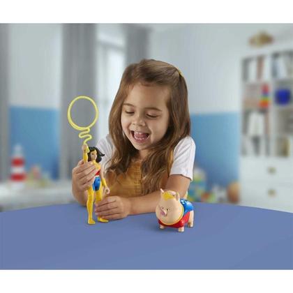 Imagem de Boneca Mulher Maravilha E Porquinho Pb Fisher Price - Hgl04