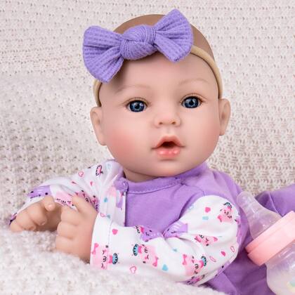 Imagem de Boneca Reborn Aori Lifelike Girl de 18 polegadas com roupas roxas