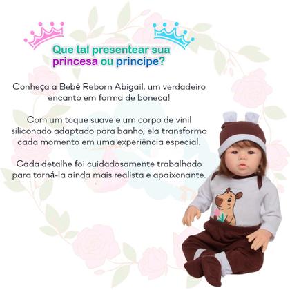 Imagem de Boneca Reborn Realista com Roupinha e Pelúcia Capivara