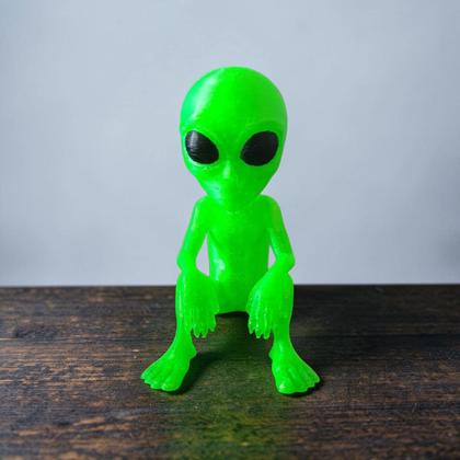 Imagem de Boneco Alien Et Alienígena Decoração Brinquedo Enfeite Extraterrestre Verde Limão 6,5 cm Altura