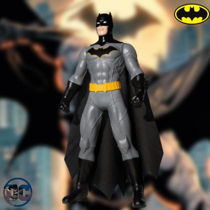 Imagem de Boneco Batman 45cm Articulado Liga Da Justiça Grande Dc Comics Em Vinil Clássico Novabrink