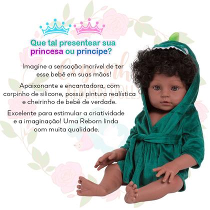Imagem de Boneco Bebê Reborn Príncipe Cabelo Cacheado 46cm Com Pelúcia