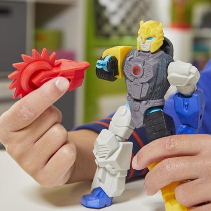 Imagem de Boneco de ação Transformers MixMashers Bumblebee 12 cm com acessórios