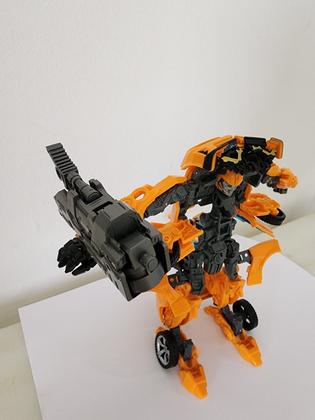 Imagem de Boneco Figura De Ação Bumblebee Transformers Guerreiro 20cm