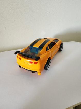 Imagem de Boneco Figura De Ação Bumblebee Transformers Guerreiro 20cm