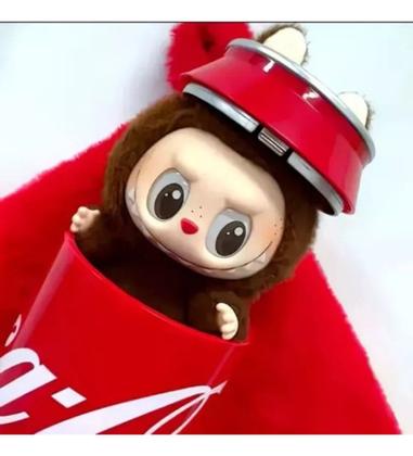 Imagem de Boneco Labubu Coca Cola Lata Surpresa Edição Colecionável Limitada