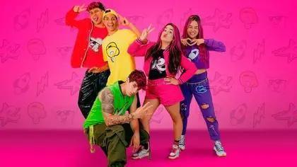 Imagem de Boneco Leozinho Articulado Turma Dos Rosa Com Chaveiro - Nova Brink