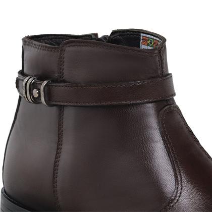 Imagem de Bota Cano Curto em Couro Amanda Block com Zíper Detalhe em Tira e Metal