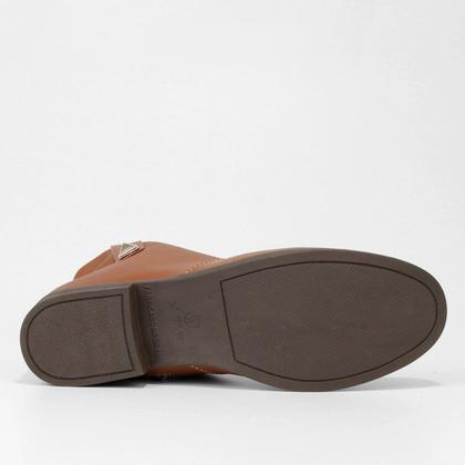 Imagem de Bota Cano Curto Look Fashion Tira Tacha Feminina