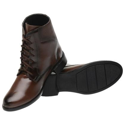 Imagem de Bota Cano Curto Yoyo Store com Textura Salto Quadrado Baixo e Cadarço