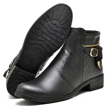 Imagem de Bota Cano Curto Yoyo Store com Zíper Detalhe em Costuras Traseira e Fivela