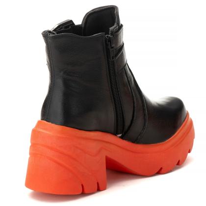 Imagem de Bota Chelsea Feminina Cano Baixo Tratorado Couro Legitimo