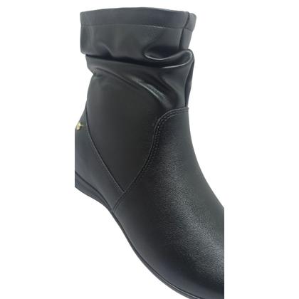 Imagem de Bota Comfortflex Feminina com Franzido e Pin Dourado