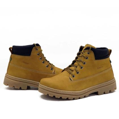 Imagem de Bota Coturno Casual em Couro Atron com Cadarço e Sola Robusta Detalhada