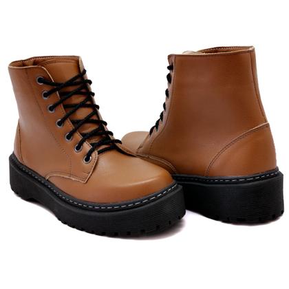 Imagem de Bota Coturno Casual Feminina com Cadarço e Sola Costurada em Borracha