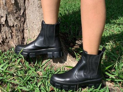 Imagem de Bota Coturno Feminino Tratorada Chelsea Macia Confortável