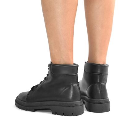 Imagem de Bota Coturno Moleca Casual Solado Tratorado Feminina Preta