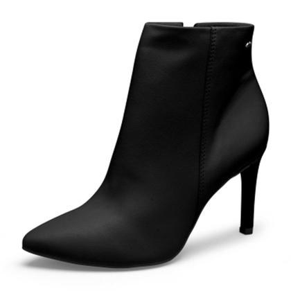 Imagem de Bota Feminina Cano Curto Almeria Preto Dakota DA153-0001