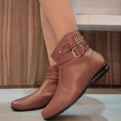 Imagem de Bota Feminina Metal e Fivela Cano Curto Beira Rio 9084.106