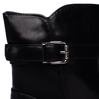 Imagem de Bota Feminina Mooncity Fivela Preto