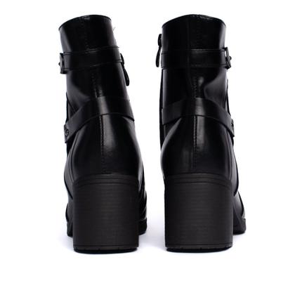 Imagem de Bota Feminina Mooncity Napa Matelassê Preto