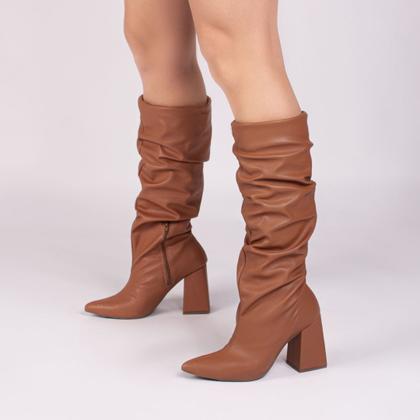 Imagem de Bota Franzida com ziper lateral interno e salto grosso de 9cm