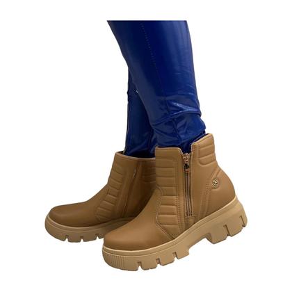 Imagem de Bota Kolosh C3362 Salto Flatform Tratorado Sem Cadarço Leve Feminino