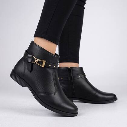 Imagem de Bota Moleca Cano Curto Feminina Preta