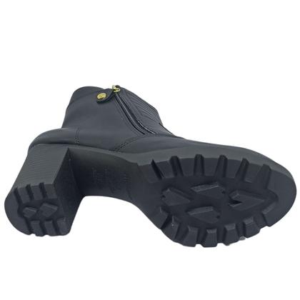 Imagem de Bota Moleca Casual Napa/Strech com Sola Tratorada