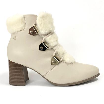 Imagem de Bota Ramarim Cano Curto Salto Bloco Com Pelos 2295103