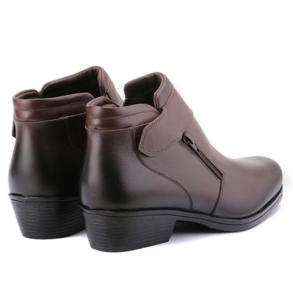 Imagem de Bota Social em Couro Masculino Zíper Fecho Aderente Elegante Bico Quadrado Confortável