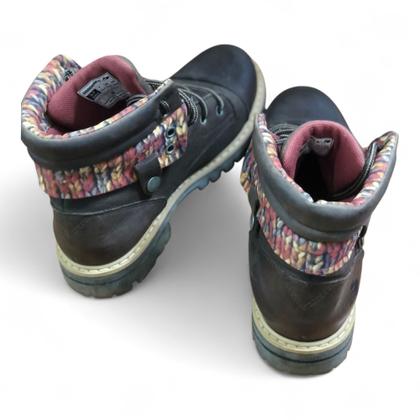 Imagem de Bota Tratorada Feminina Marrom Bradok Couro Nº 37 Envio Imediato